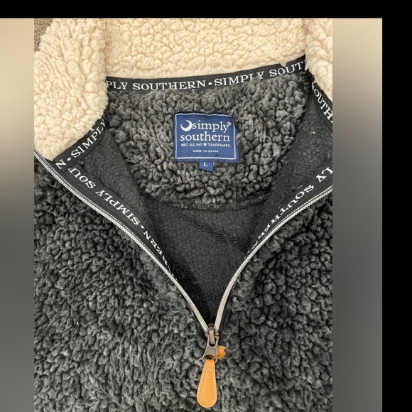 Simply Southern Faux Fur Sherpa Fleece 1/4 Zip Pullover Gray Women's Size Large - Picture 2 of 3